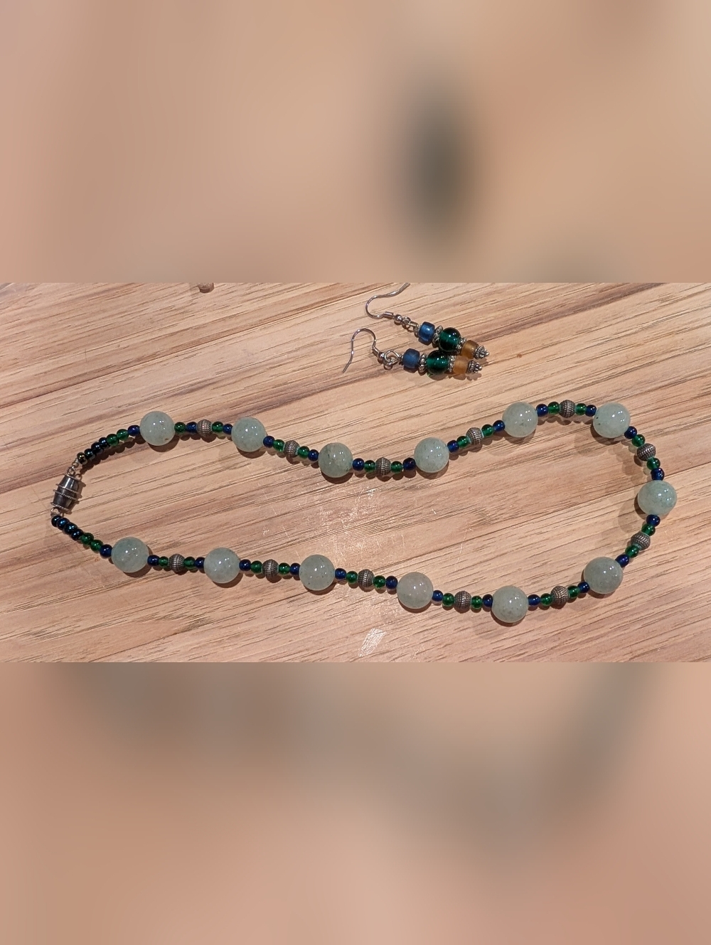 Source Unknown Pale Green and Teal Bead Necklace with Matching Earrings